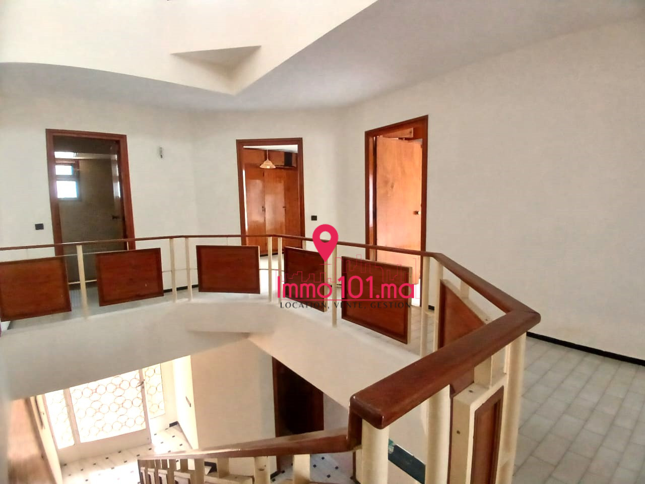 Villa à vendre à Hay Riad AYV2121